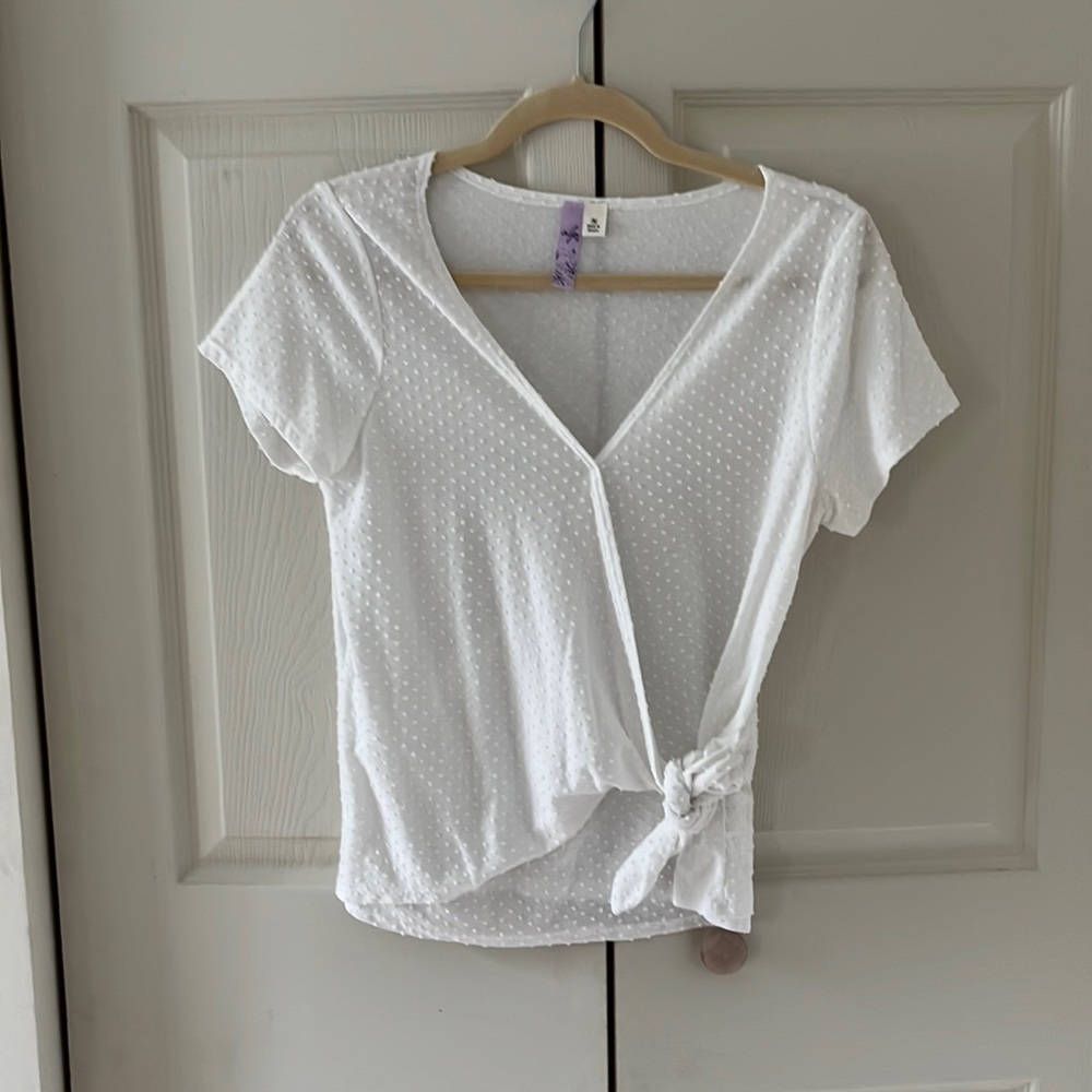 White textured top
